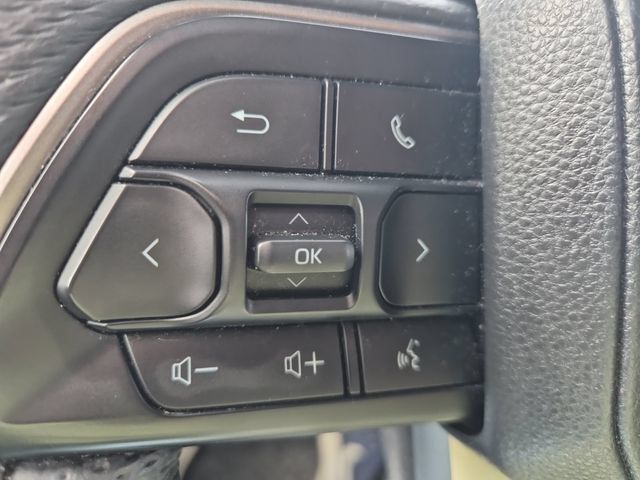 Used 2025 Toyota Sequoia SR5 w/ SR5 Premium Package AWD/4WD image 19