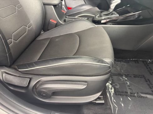 Used 2024 Kia Forte GT-Line FWD image 33