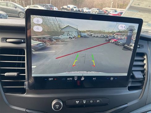 New 2026 Ford Transit 250 148 Medium Roof image 22