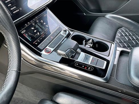 Used 2022 Audi SQ7 Premium Plus w/ SQ7 Executive Package image 13