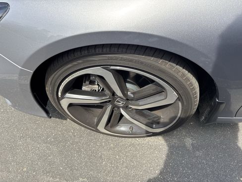 Used 2019 Honda Accord Sport image 38