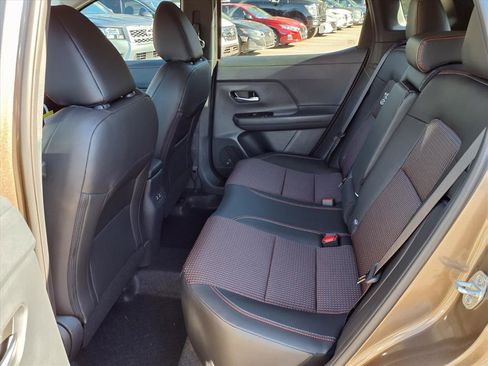 New 2026 Nissan Kicks SR FWD image 11
