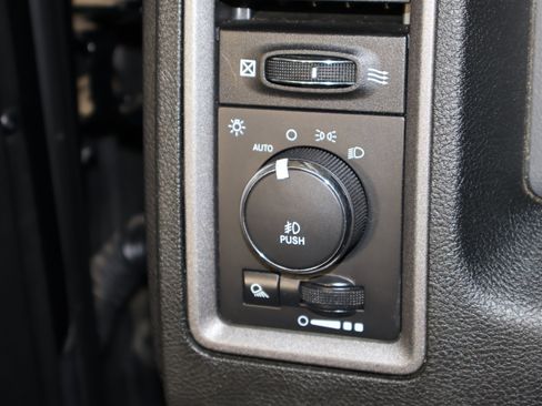 Used 2014 RAM 1500 Express w/ Black Ram 1500 Express Group image 33