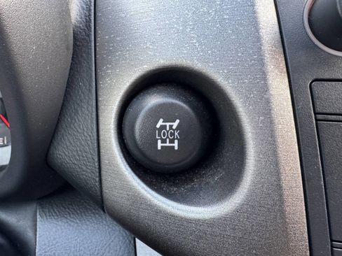 Used 2009 Toyota RAV4 Sport image 57