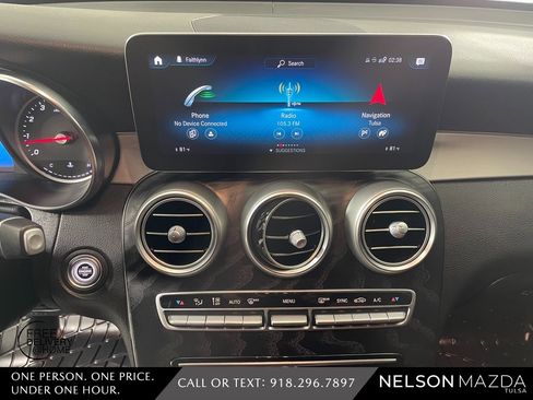 Used 2021 Mercedes-Benz GLC 300 4MATIC Coupe image 28