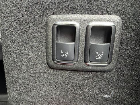 Used 2014 Mercedes-Benz GL 450 4MATIC image 25