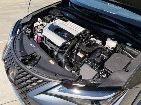 Certified 2024 Lexus UX 250h FWD image 6