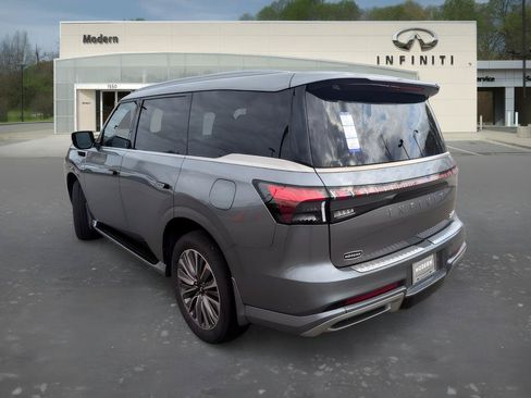 Certified 2026 INFINITI QX80 Luxe AWD/4WD image 6