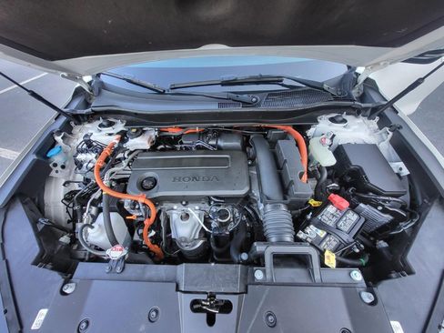 Certified 2024 Honda CR-V Sport-L image 10