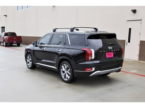 Used 2021 Hyundai Palisade Limited w/ Cargo Package FWD image 8