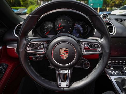 Used 2023 Porsche 718 Boxster GTS RWD image 23