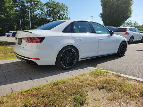 Used 2018 Audi A4 2.0T Premium Plus w/ Premium Plus Package AWD/4WD image 7