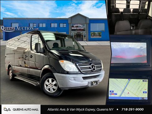 Used 2010 Mercedes-Benz Sprinter 2500 image 1