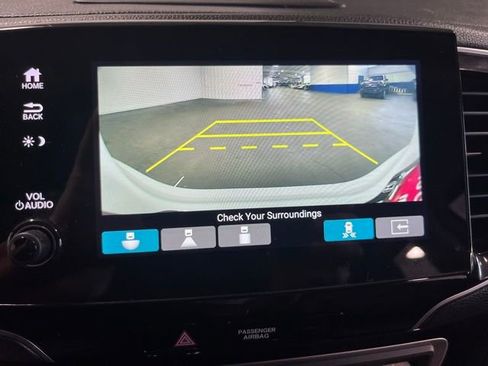 Used 2020 Honda Pilot Touring image 28