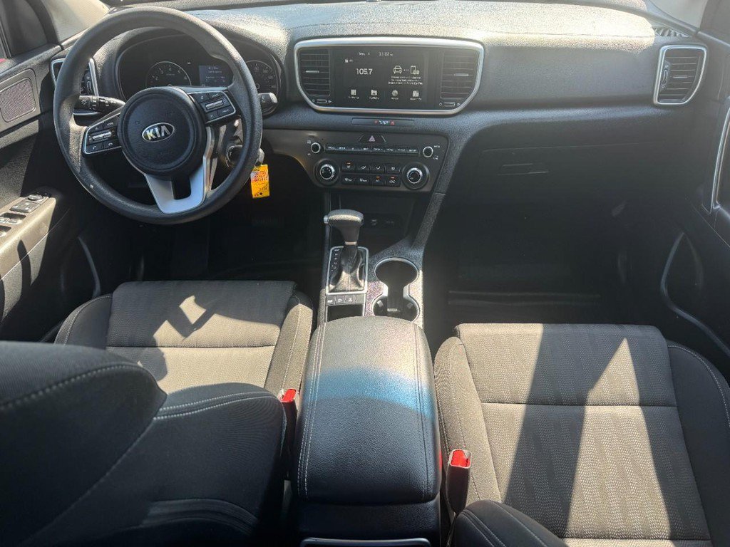 Used 2021 Kia Sportage LX AWD/4WD image 15