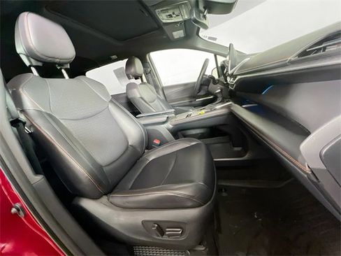 Used 2021 Toyota Sienna XSE image 25