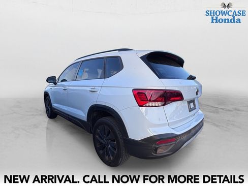 Used 2022 Volkswagen Taos S FWD image 4