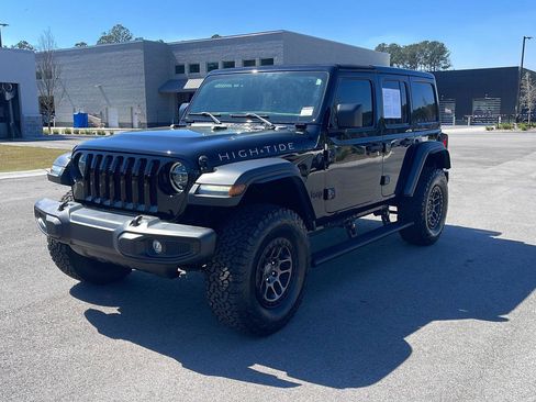 Certified 2022 Jeep Wrangler Unlimited Sport image 3