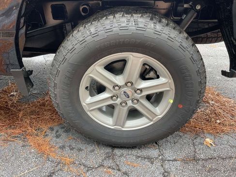 New 2025 Ford F150 XLT image 21