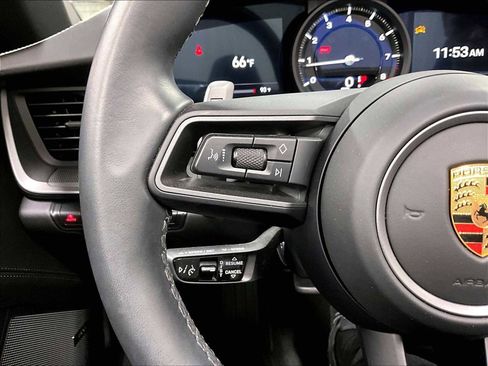 Used 2023 Porsche 911 Carrera 4S image 22