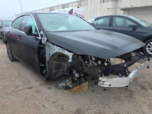 Used 2021 BMW 228i Gran Coupe w/ Premium Package image 3