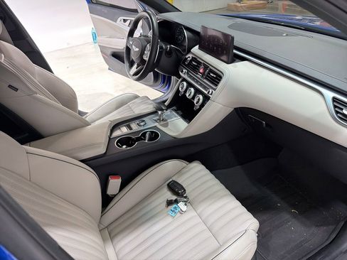 Used 2023 Genesis G70 2.0T w/ Sport Prestige Package image 26