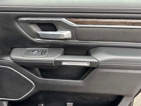 Used 2019 RAM 1500 Laramie image 22