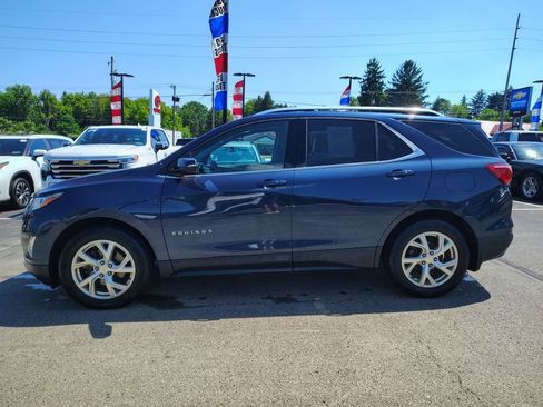 Used 2018 Chevrolet Equinox LT w/ Sun & Infotainment Package AWD/4WD image 8