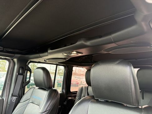 Used 2022 Jeep Wrangler Unlimited Rubicon 4xe w/ Steel Bumper Group image 29