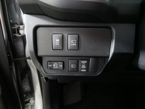 Used 2023 Toyota Tacoma TRD Sport w/ TRD Premium Sport Package AWD/4WD image 26