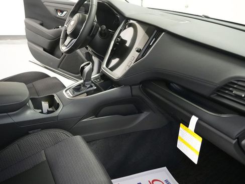 Used 2025 Subaru Outback Premium image 36