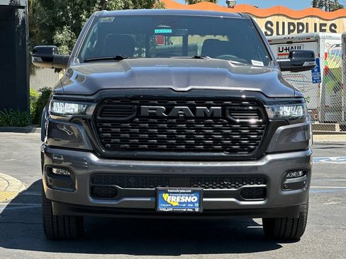 New 2026 RAM 1500 Big Horn AWD/4WD image 9