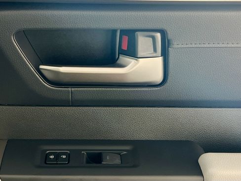 New 2026 Toyota Tundra Limited AWD/4WD image 31