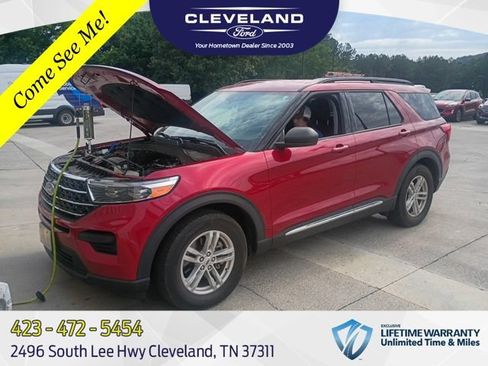 Used 2023 Ford Explorer XLT RWD image 1