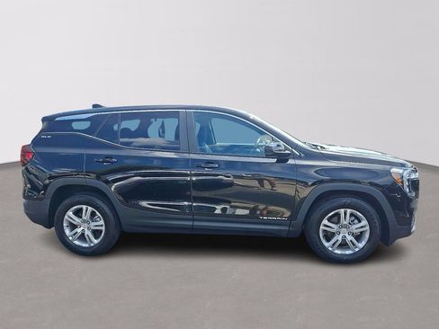 Used 2022 GMC Terrain SLE FWD image 7