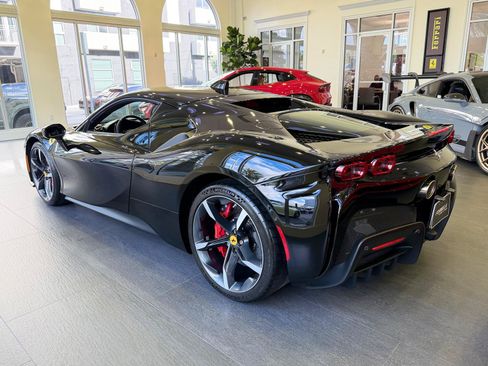 Used 2023 Ferrari SF90 Stradale AWD/4WD image 18