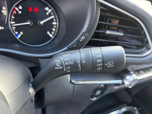 Used 2025 MAZDA CX-30 AWD 2.5 S w/ Preferred Package image 21