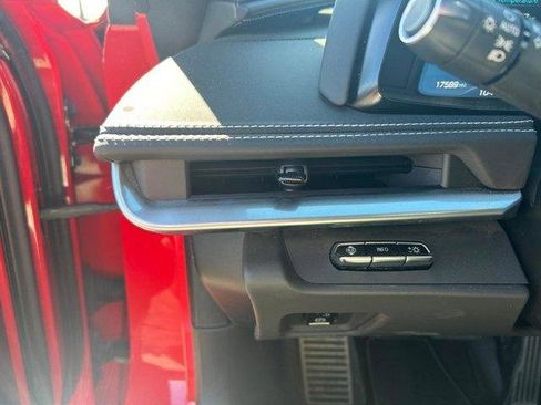 Used 2023 Chevrolet Corvette Z06 image 15