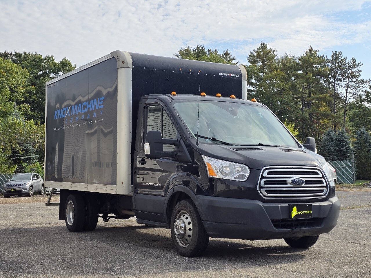 Used 2019 Ford Transit 350 156 DRW RWD image 2