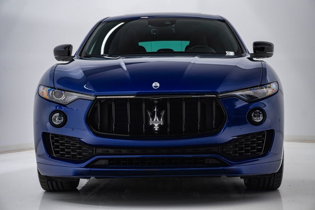 Used 2024 Maserati Levante GT Ultima AWD/4WD image 5