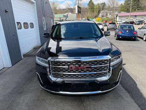 Used 2023 GMC Acadia Denali w/ Denali Ultimate Package image 2