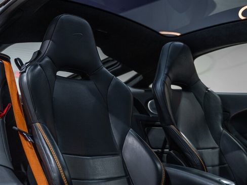 Used 2023 McLaren GT RWD image 53