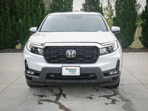 Used 2023 Honda Passport EX-L image 3
