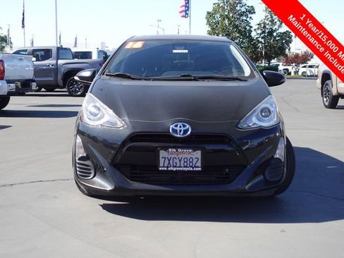 Certified 2016 Toyota Prius C Three image 3