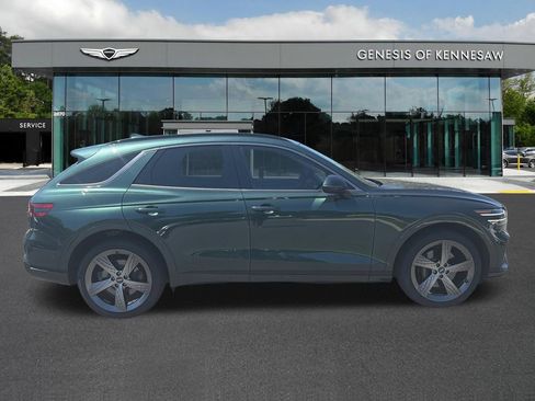 Used 2023 Genesis GV70 3.5T Sport w/ Sport Prestige Package AWD/4WD image 9