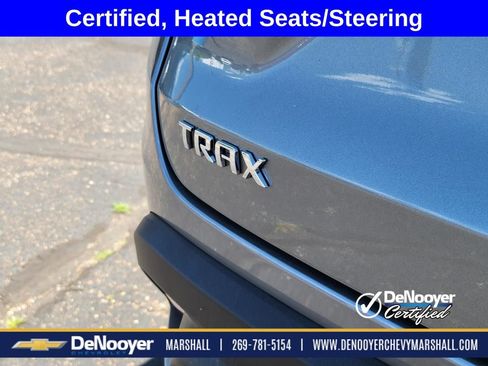 Used 2025 Chevrolet Trax LT w/ LT Convenience Package FWD image 25