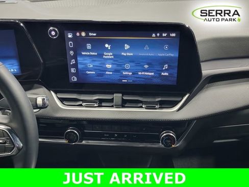 Certified 2025 Chevrolet Equinox LT w/ Safety and Technology Package image 19