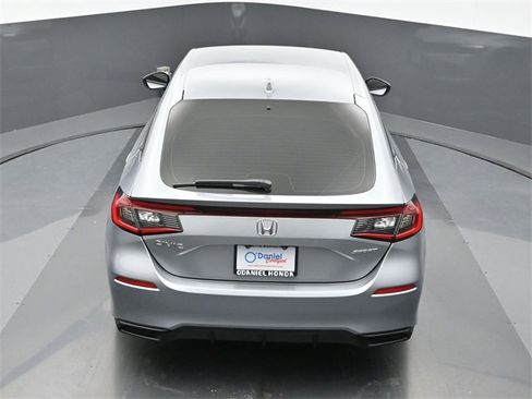 Used 2023 Honda Civic Sport image 16