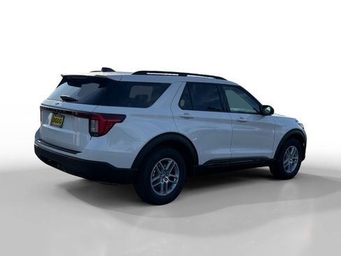 New 2026 Ford Explorer Active image 5