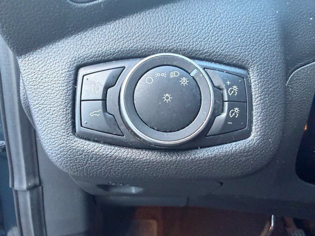 Used 2019 Ford Escape SE FWD image 25